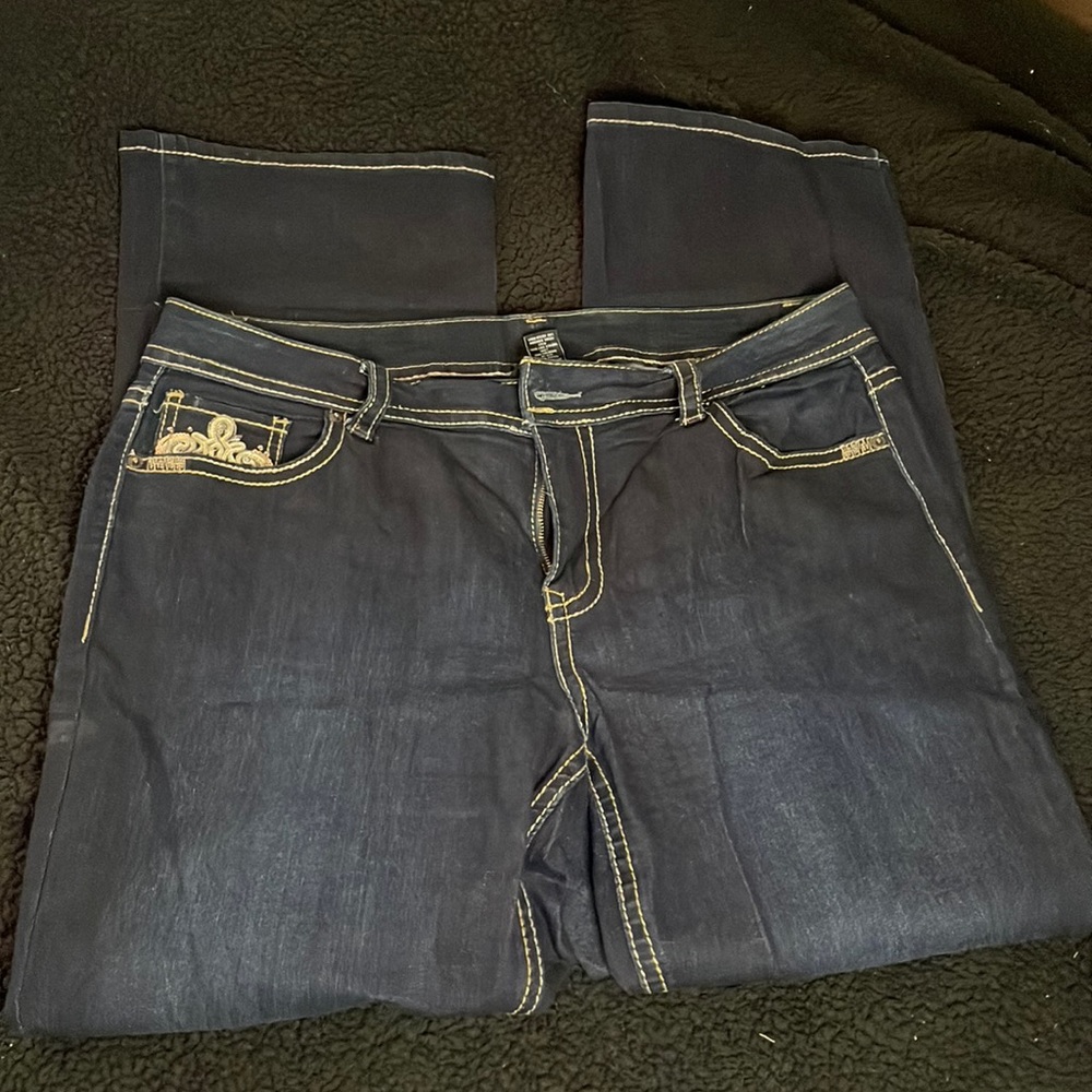 🥳HOST PICK🥳Dark  blue Lane Bryant jeans with design